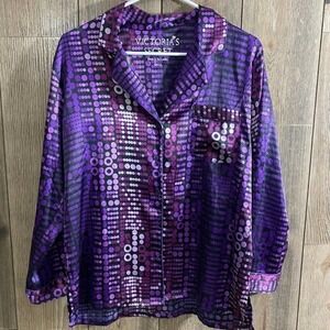Victoria's Secret Purple Pajama Top Small